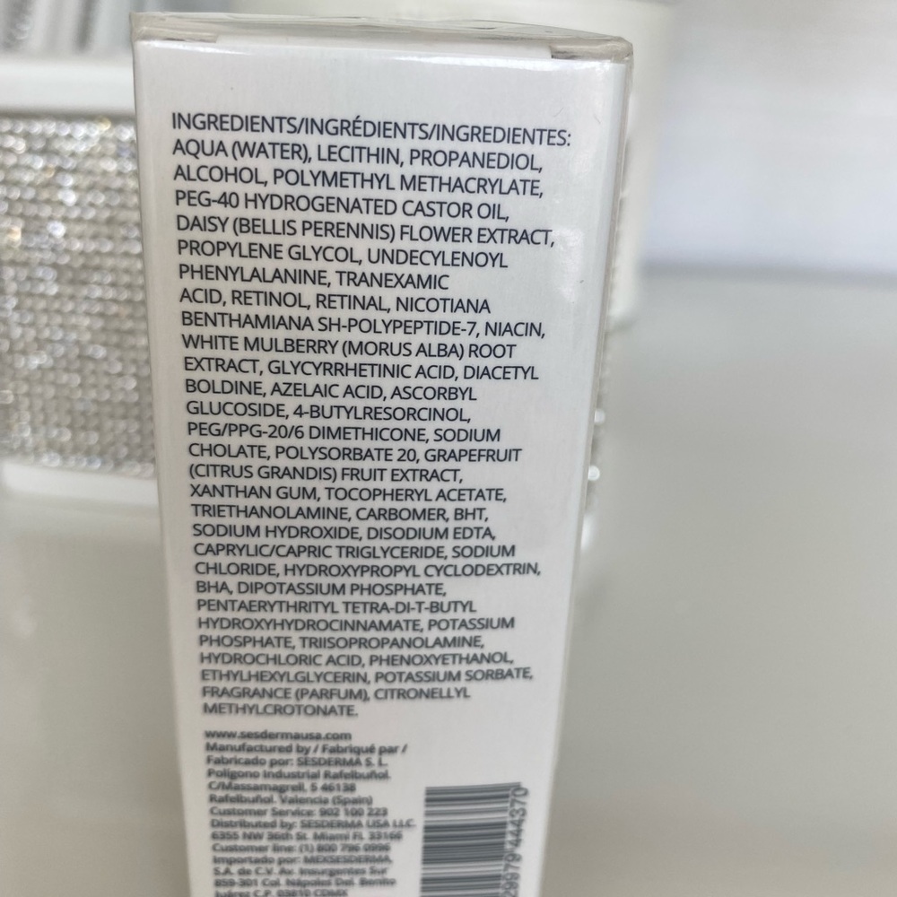 LOW START!! Sesderma face brightening serum - Picture 3 of 6